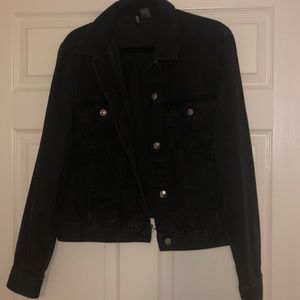 Black jean jacket H&M size 8